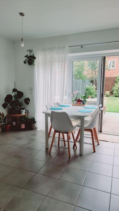 Sweets Home Whetstone Exteriör bild